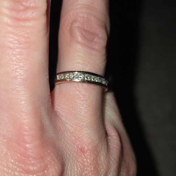 Zales Rose Gold Diamond Anniversay Ring - Picture 4 of 6